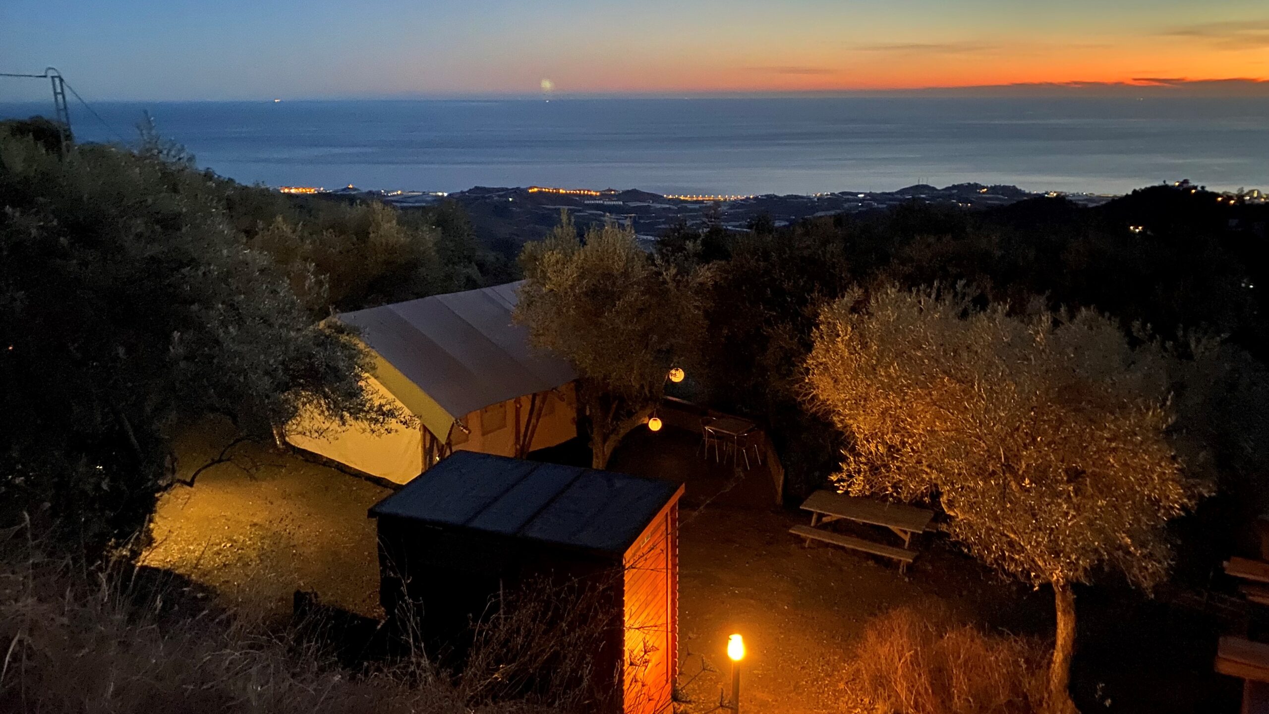 Glamping by night